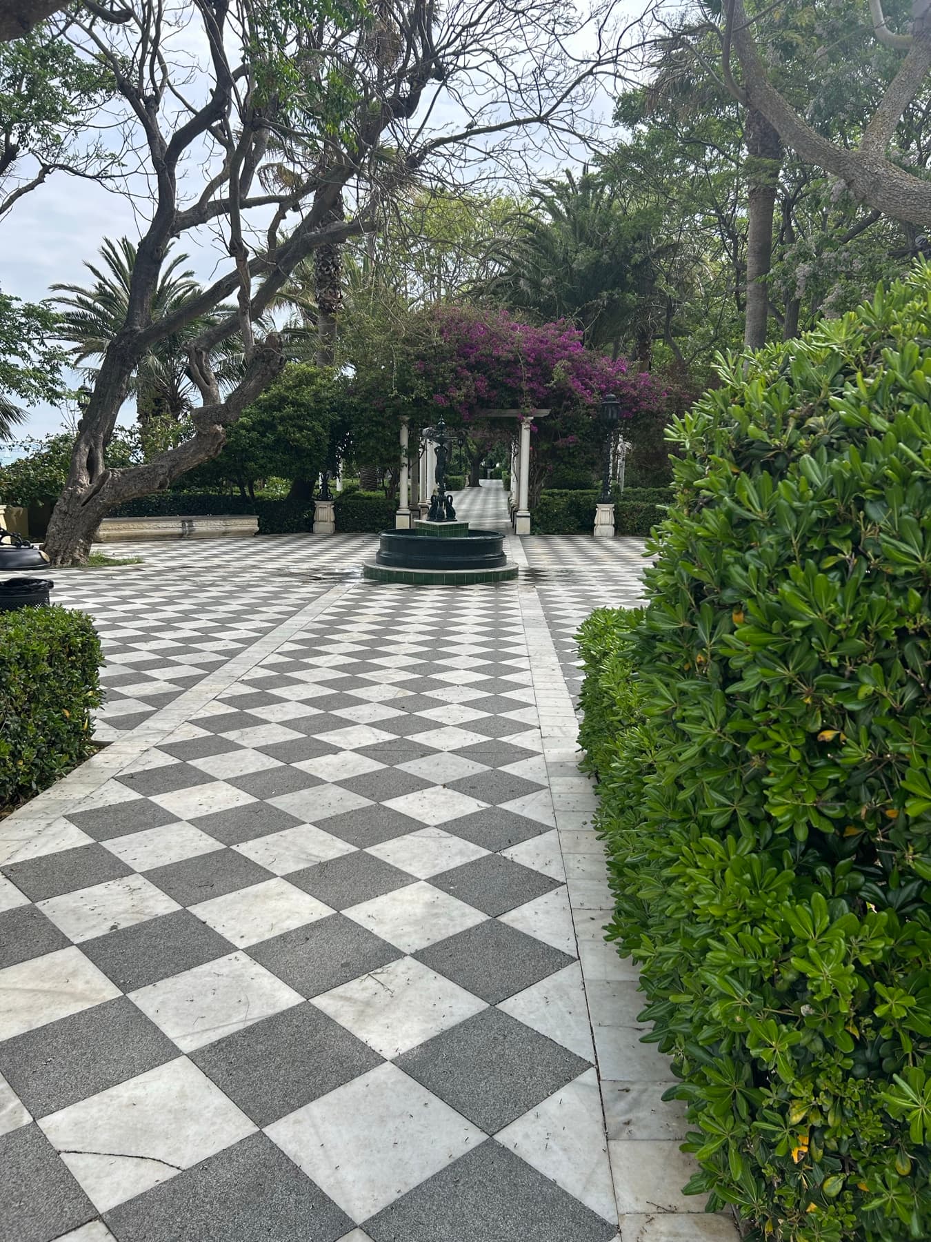 Plaza ajardinada en Cádiz